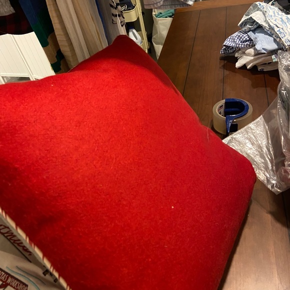 HOLIDAY | letters to santa pillow - Picture 7 of 12